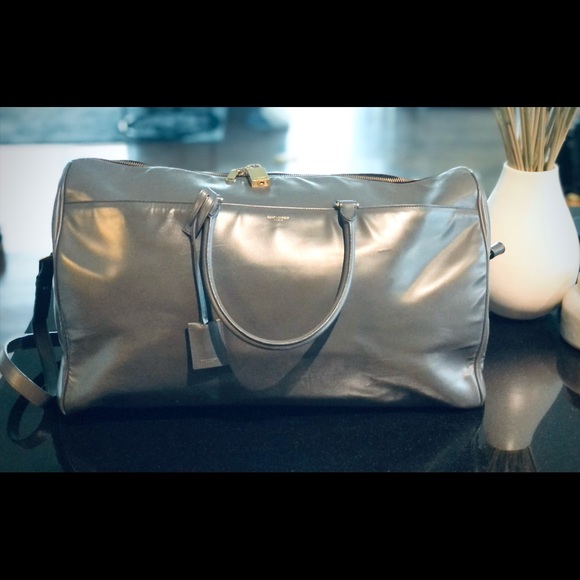 Saint Laurent classic duffel bag (Great condition) - Picture 6 of 7